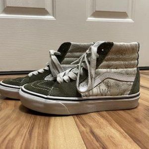 Vans hightop desert skulls grape leaf